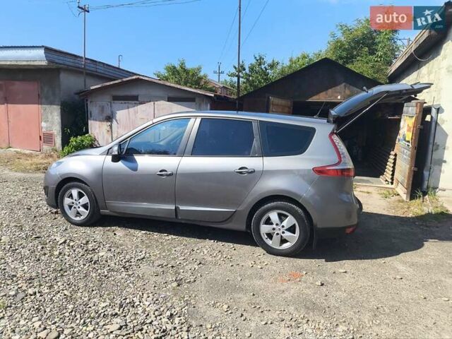 Серый Рено Сценик, объемом двигателя 1.46 л и пробегом 300 тыс. км за 6100 $, фото 6 на Automoto.ua