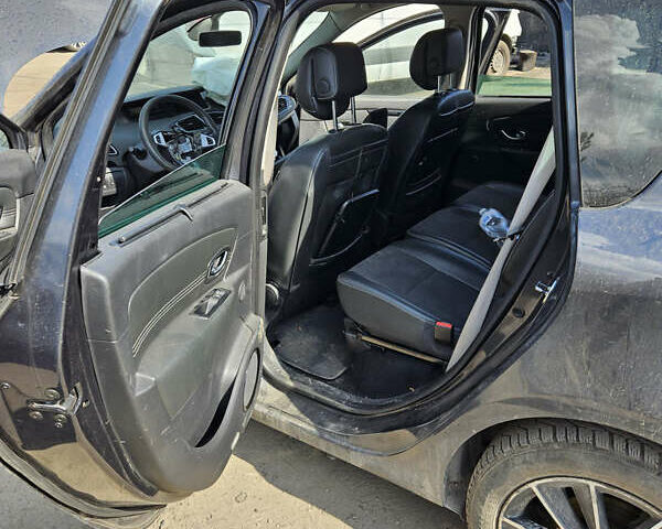 Сірий Рено Сценік, об'ємом двигуна 1.46 л та пробігом 270 тис. км за 4200 $, фото 17 на Automoto.ua