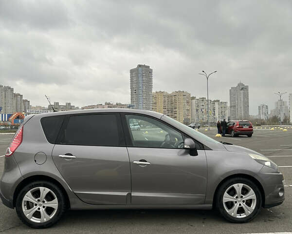 Сірий Рено Сценік, об'ємом двигуна 1.46 л та пробігом 290 тис. км за 7500 $, фото 6 на Automoto.ua