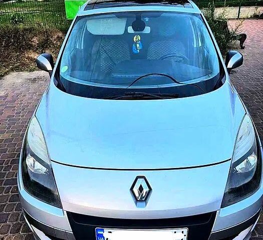 Серый Рено Сценик, объемом двигателя 16 л и пробегом 274 тыс. км за 7299 $, фото 10 на Automoto.ua