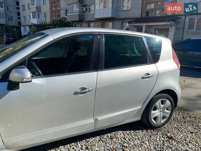 Серый Рено Сценик, объемом двигателя 1.5 л и пробегом 176 тыс. км за 6299 $, фото 16 на Automoto.ua