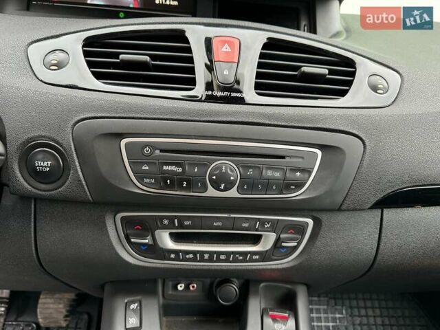 Сірий Рено Сценік, об'ємом двигуна 1.6 л та пробігом 233 тис. км за 7999 $, фото 46 на Automoto.ua