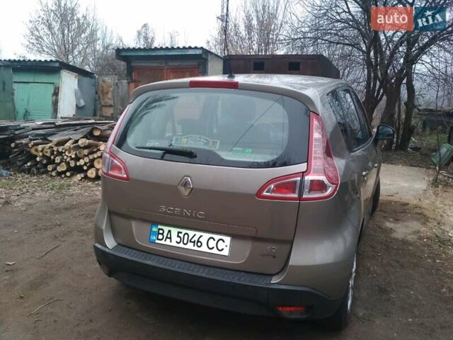 Серый Рено Сценик, объемом двигателя 1.5 л и пробегом 227 тыс. км за 7100 $, фото 11 на Automoto.ua