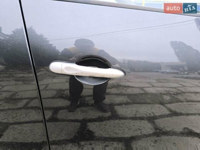 Рено Сценик 2011 в Харькове на Automoto.ua Серый Рено Сценик, объемом двигателя 1.46 л и пробегом 262 тыс. км за 8200 $, фото 2 на Automoto.ua