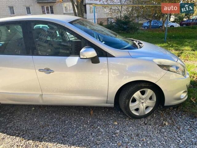 Серый Рено Сценик, объемом двигателя 1.5 л и пробегом 176 тыс. км за 6299 $, фото 47 на Automoto.ua