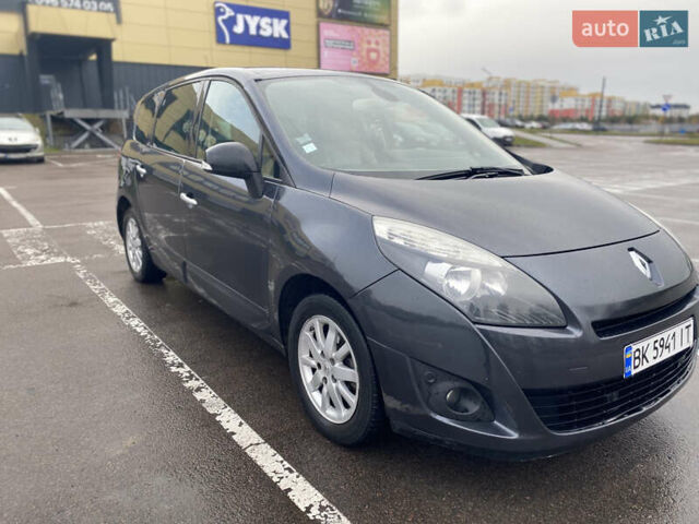 Сірий Рено Сценік, об'ємом двигуна 1.6 л та пробігом 215 тис. км за 6350 $, фото 1 на Automoto.ua