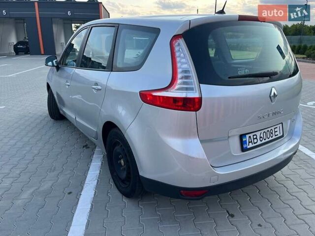 Серый Рено Сценик, объемом двигателя 1.46 л и пробегом 246 тыс. км за 7200 $, фото 2 на Automoto.ua