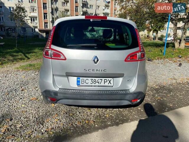 Серый Рено Сценик, объемом двигателя 1.5 л и пробегом 176 тыс. км за 6299 $, фото 3 на Automoto.ua
