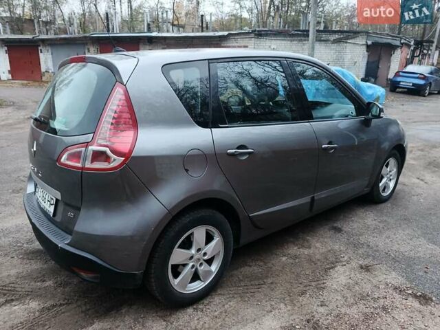 Серый Рено Сценик, объемом двигателя 1.5 л и пробегом 222 тыс. км за 7000 $, фото 7 на Automoto.ua