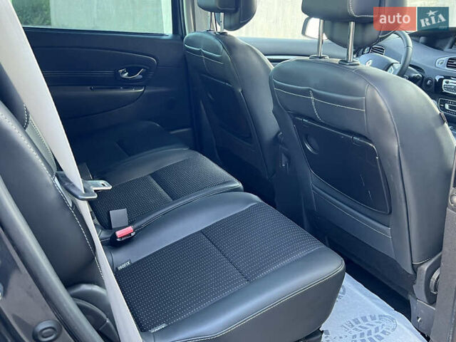 Сірий Рено Сценік, об'ємом двигуна 1.5 л та пробігом 230 тис. км за 8400 $, фото 53 на Automoto.ua