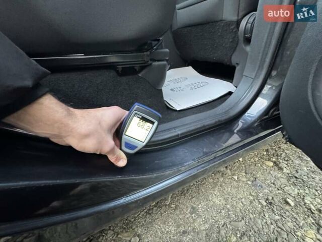 Серый Рено Сценик, объемом двигателя 1.6 л и пробегом 241 тыс. км за 7500 $, фото 79 на Automoto.ua