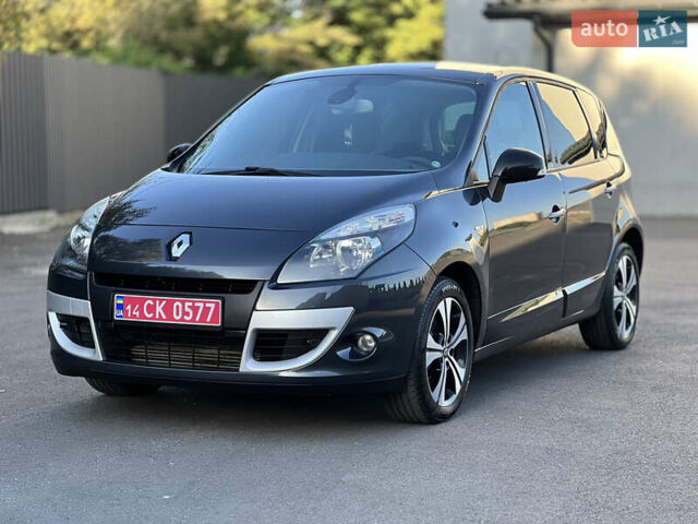 Сірий Рено Сценік, об'ємом двигуна 1.5 л та пробігом 230 тис. км за 8400 $, фото 33 на Automoto.ua