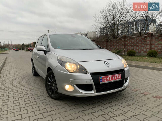 Серый Рено Сценик, объемом двигателя 1.5 л и пробегом 209 тыс. км за 7400 $, фото 3 на Automoto.ua