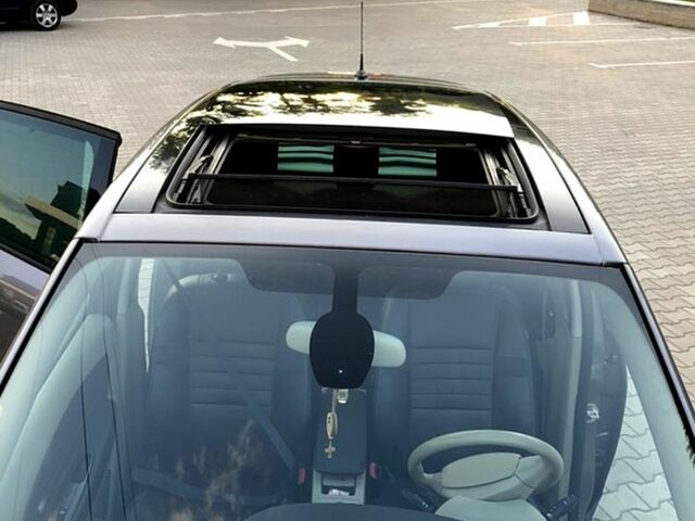 Серый Рено Сценик, объемом двигателя 1.9 л и пробегом 296 тыс. км за 7500 $, фото 1 на Automoto.ua