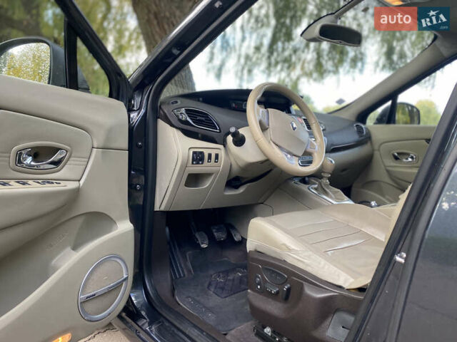 Рено Сценік 2011 у Рівному на Automoto.ua Сірий Рено Сценік, об'ємом двигуна 1.6 л та пробігом 214 тис. км за 6450 $, фото 15 на Automoto.ua