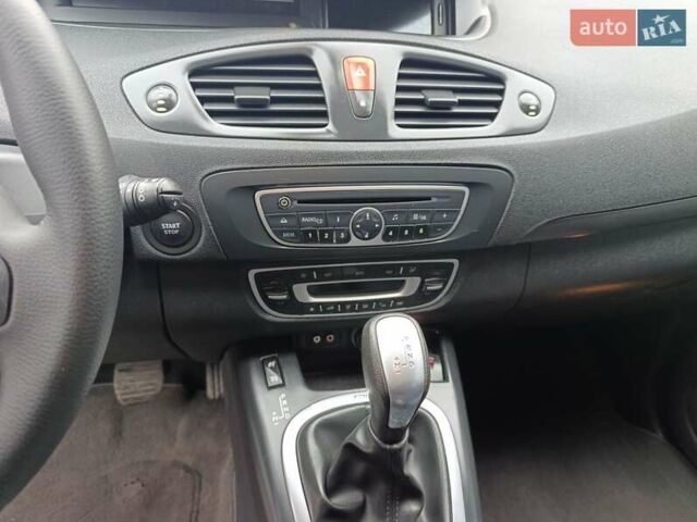 Сірий Рено Сценік, об'ємом двигуна 1.5 л та пробігом 183 тис. км за 7100 $, фото 16 на Automoto.ua
