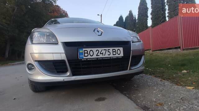 Сірий Рено Сценік, об'ємом двигуна 1.46 л та пробігом 290 тис. км за 7200 $, фото 23 на Automoto.ua