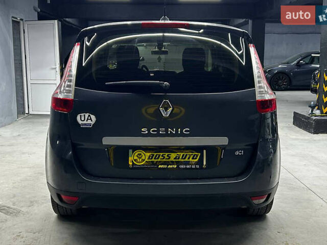 Серый Рено Сценик, объемом двигателя 1.5 л и пробегом 380 тыс. км за 6500 $, фото 4 на Automoto.ua