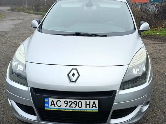 Сірий Рено Сценік, об'ємом двигуна 1.5 л та пробігом 183 тис. км за 7100 $, фото 7 на Automoto.ua