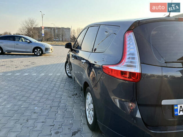 Сірий Рено Сценік, об'ємом двигуна 1.6 л та пробігом 292 тис. км за 7850 $, фото 4 на Automoto.ua