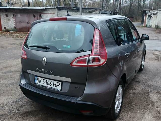 Серый Рено Сценик, объемом двигателя 1.5 л и пробегом 222 тыс. км за 7000 $, фото 8 на Automoto.ua