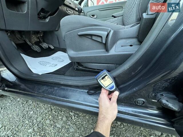 Серый Рено Сценик, объемом двигателя 1.6 л и пробегом 241 тыс. км за 7500 $, фото 77 на Automoto.ua