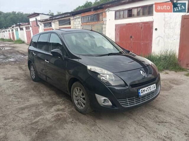 Сірий Рено Сценік, об'ємом двигуна 1.6 л та пробігом 305 тис. км за 6900 $, фото 9 на Automoto.ua