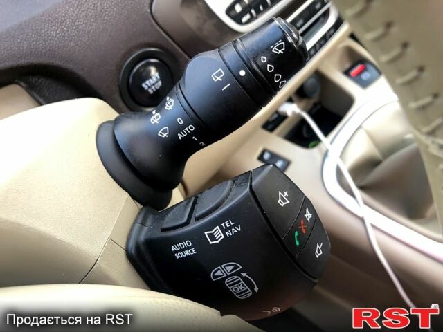 Серый Рено Сценик, объемом двигателя 1.9 л и пробегом 296 тыс. км за 7500 $, фото 5 на Automoto.ua