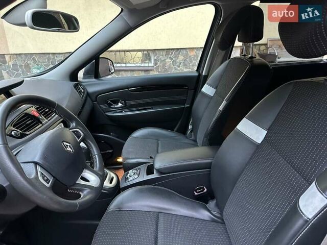 Сірий Рено Сценік, об'ємом двигуна 1.5 л та пробігом 236 тис. км за 6999 $, фото 13 на Automoto.ua
