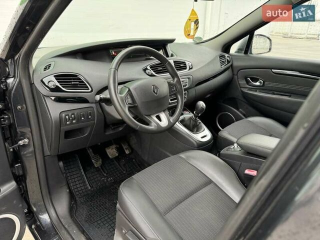 Сірий Рено Сценік, об'ємом двигуна 1.6 л та пробігом 233 тис. км за 7999 $, фото 30 на Automoto.ua