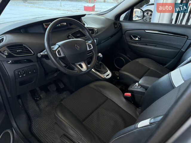 Серый Рено Сценик, объемом двигателя 1.46 л и пробегом 187 тыс. км за 8200 $, фото 14 на Automoto.ua