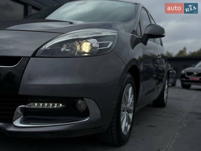 Рено Сценик 2012 в Ровно на Automoto.ua Серый Рено Сценик, объемом двигателя 1.46 л и пробегом 186 тыс. км за 8600 $, фото 9 на Automoto.ua