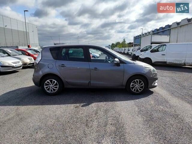Сірий Рено Сценік, об'ємом двигуна 1.5 л та пробігом 175 тис. км за 8300 $, фото 4 на Automoto.ua