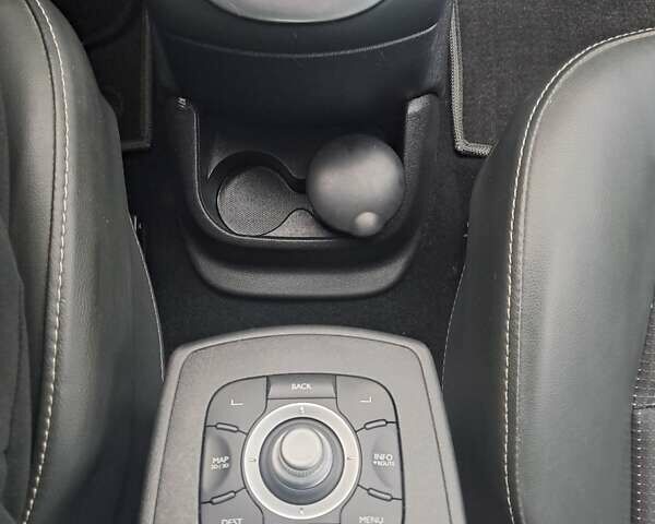 Серый Рено Сценик, объемом двигателя 1.5 л и пробегом 224 тыс. км за 8750 $, фото 27 на Automoto.ua