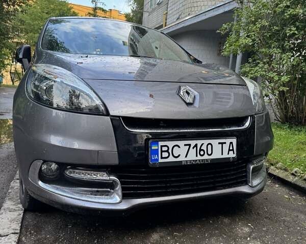 Сірий Рено Сценік, об'ємом двигуна 1.6 л та пробігом 89 тис. км за 8600 $, фото 31 на Automoto.ua