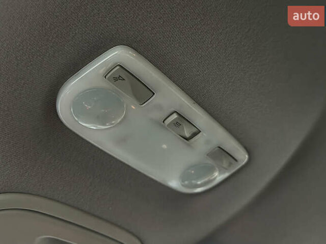 Сірий Рено Сценік, об'ємом двигуна 1.6 л та пробігом 231 тис. км за 8700 $, фото 18 на Automoto.ua