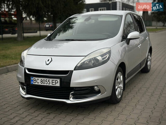 Сірий Рено Сценік, об'ємом двигуна 1.5 л та пробігом 292 тис. км за 7700 $, фото 6 на Automoto.ua