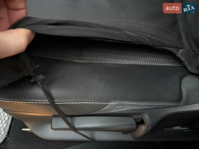 Сірий Рено Сценік, об'ємом двигуна 1.4 л та пробігом 196 тис. км за 8000 $, фото 18 на Automoto.ua