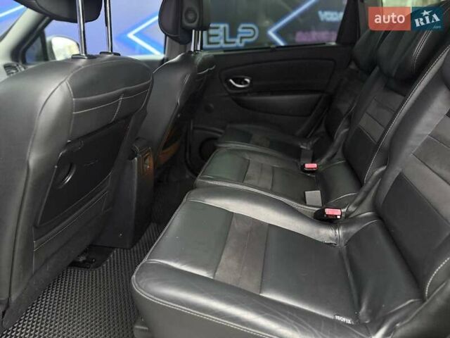 Сірий Рено Сценік, об'ємом двигуна 1.46 л та пробігом 255 тис. км за 7999 $, фото 7 на Automoto.ua