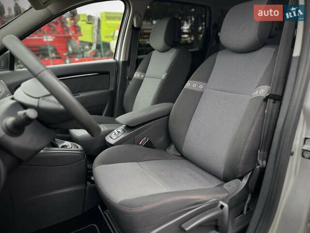 Сірий Рено Сценік, об'ємом двигуна 1.5 л та пробігом 292 тис. км за 7700 $, фото 41 на Automoto.ua