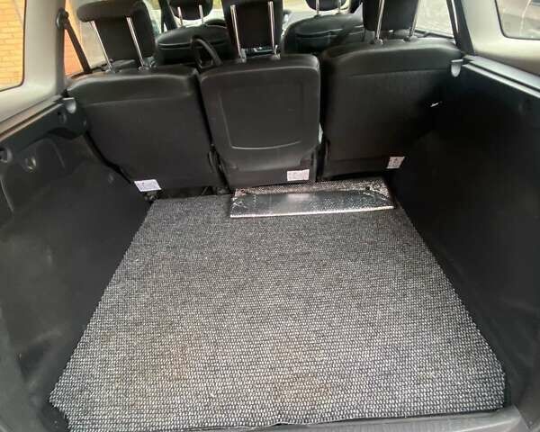 Сірий Рено Сценік, об'ємом двигуна 1.6 л та пробігом 216 тис. км за 7600 $, фото 9 на Automoto.ua