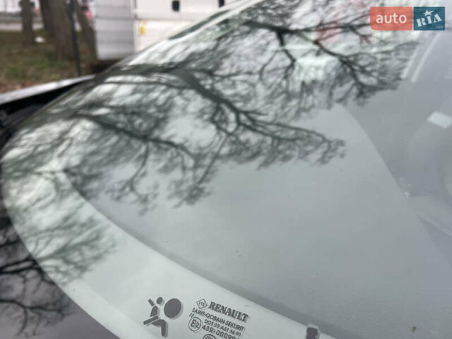 Сірий Рено Сценік, об'ємом двигуна 1.5 л та пробігом 230 тис. км за 8950 $, фото 16 на Automoto.ua