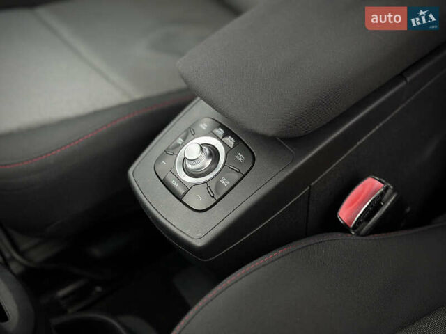 Сірий Рено Сценік, об'ємом двигуна 1.5 л та пробігом 292 тис. км за 7700 $, фото 45 на Automoto.ua