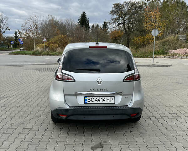 Рено Сценік 2012 у Львові на Automoto.ua Сірий Рено Сценік, об'ємом двигуна 1.46 л та пробігом 250 тис. км за 7700 $, фото 4 на Automoto.ua