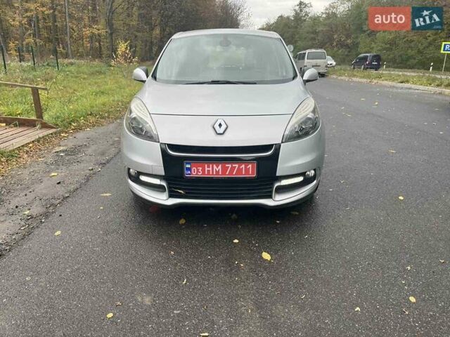 Рено Сценік 2012 у Красилове на Automoto.ua Сірий Рено Сценік, об'ємом двигуна 1.46 л та пробігом 202 тис. км за 7900 $, фото 7 на Automoto.ua