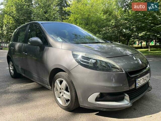 Сірий Рено Сценік, об'ємом двигуна 1.46 л та пробігом 310 тис. км за 6499 $, фото 1 на Automoto.ua