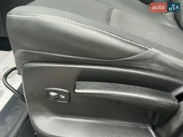 Сірий Рено Сценік, об'ємом двигуна 1.5 л та пробігом 230 тис. км за 8950 $, фото 17 на Automoto.ua