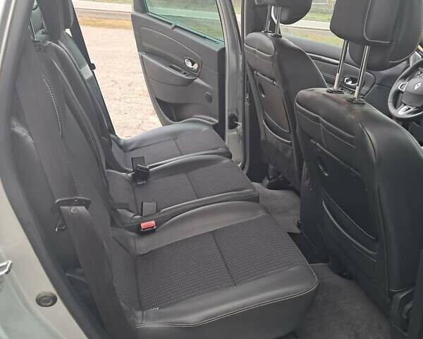 Серый Рено Сценик, объемом двигателя 1.5 л и пробегом 224 тыс. км за 8750 $, фото 21 на Automoto.ua