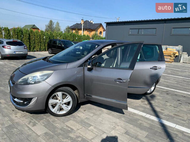 Рено Сценик 2012 в Луцке на Automoto.ua Серый Рено Сценик, объемом двигателя 1.6 л и пробегом 202 тыс. км за 9500 $, фото 6 на Automoto.ua