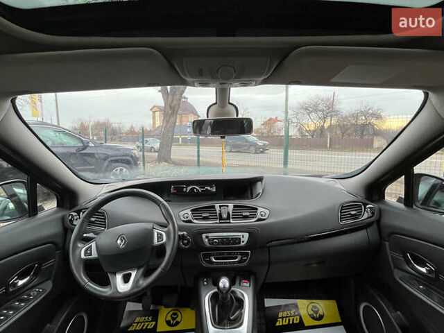 Сірий Рено Сценік, об'ємом двигуна 1.46 л та пробігом 226 тис. км за 8900 $, фото 9 на Automoto.ua